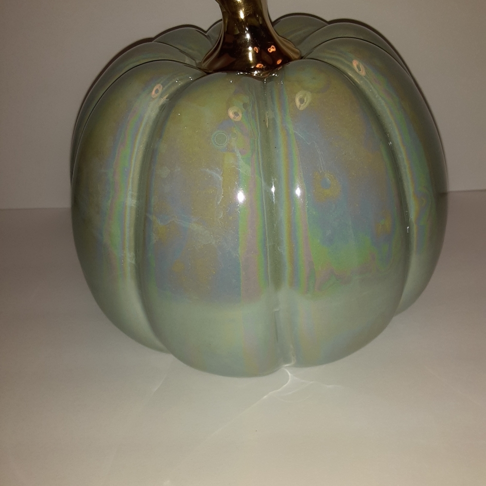 Large Ceramic Pumpkin - Picture 3 of 7